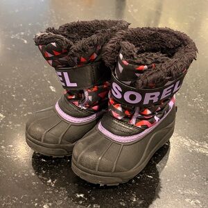Sorel Kids Snow Boots - Size 9